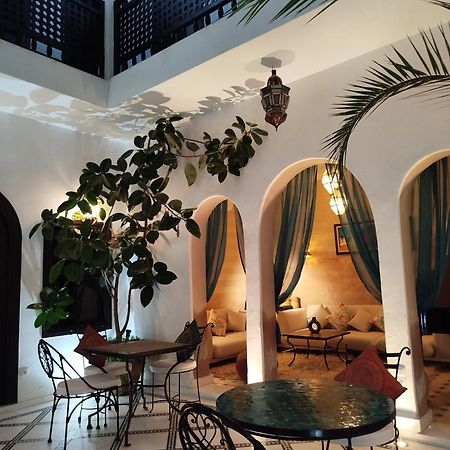 Riad Les Trois Mages Marrakesh Buitenkant foto
