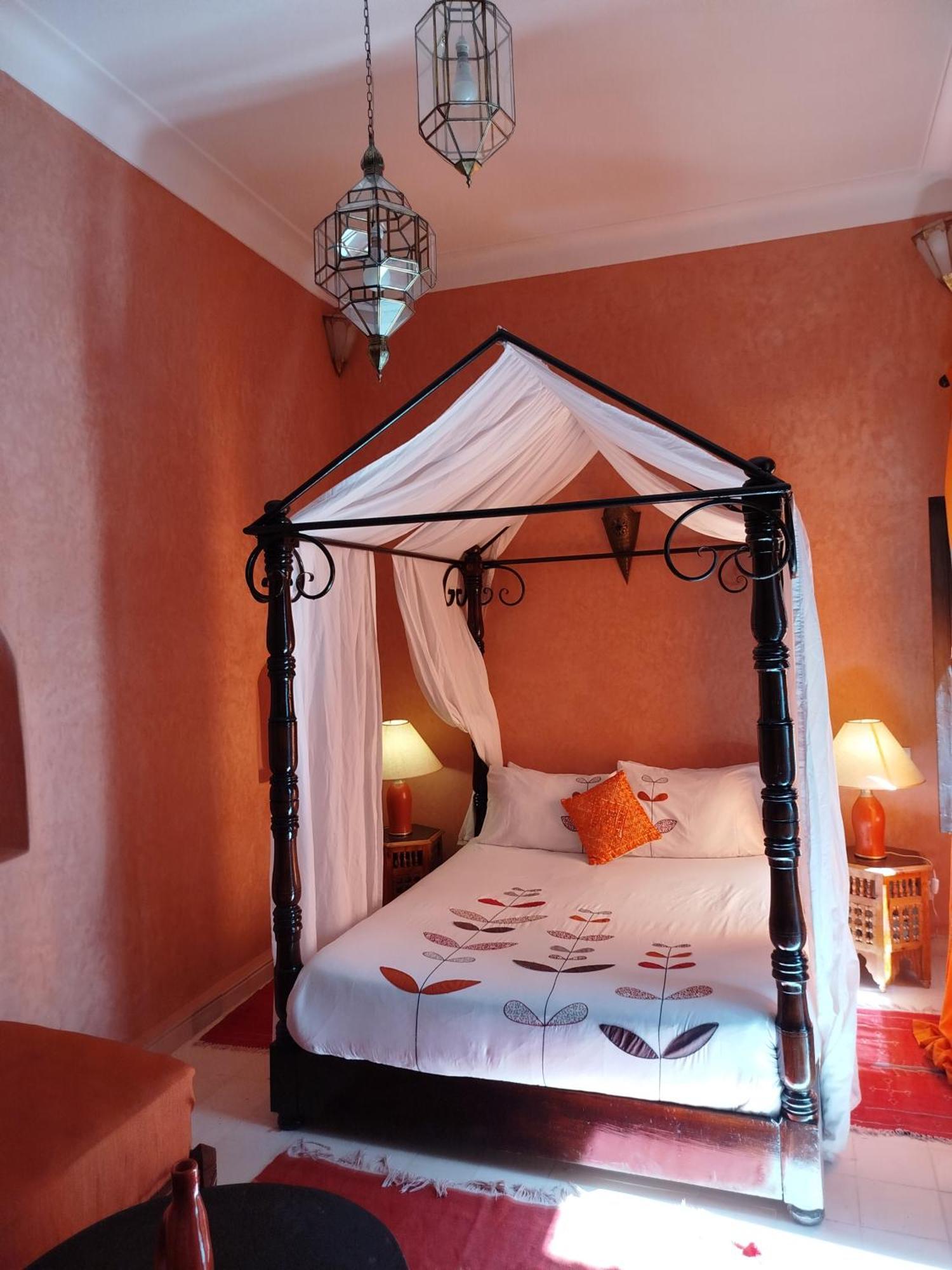 Riad Les Trois Mages Marrakesh Buitenkant foto
